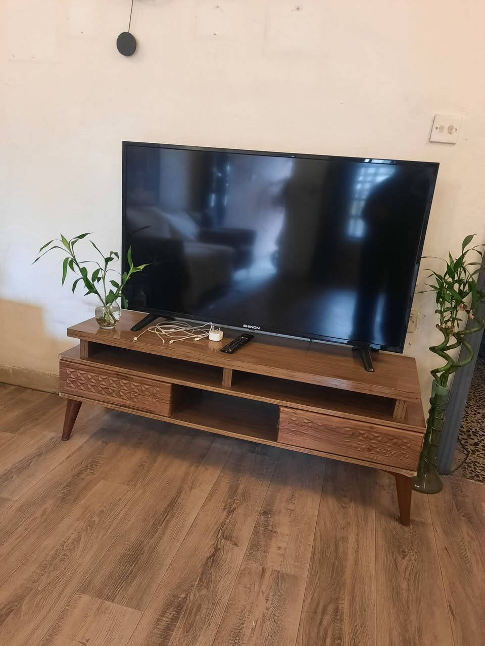 كلهن سعرهم ٨٥٠الف قفل أغراض نضيفات مستعجلين عل بيعه مكان كراده ***********
