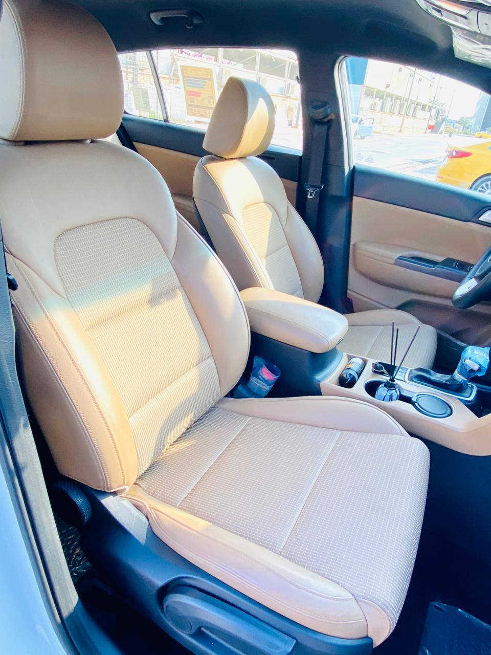 سلام عليكم سبورتج خليج بوضع زيرو شركه دوليه العامه مديل 2020ماشيه 18حقيقي بعدها بلايلون شركه سويجات ثنين رقم بغداد انكليزي الدولي بسمي تحويل اي مكان  تايرات شركه بيها سبير ما نازل شاشاه جبيره كار بلي بلادي وكامره بلاديه كشنات جلد مريات شفط حساسات خلفي امامي سياره كفاله عامه من شخط من بارد من طخه من شخط من كلشي مكان سياره واسط كوت رقم الهاتف ***********
