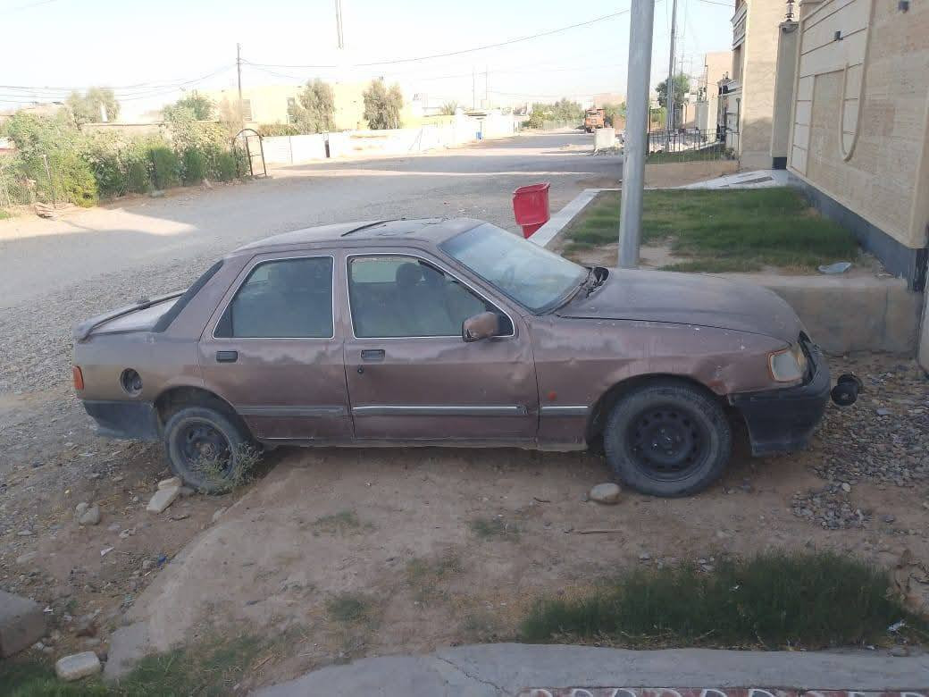 اودي الماني موديل 88بيها سنويا بيضه تشتغل بس بيها طكطه بلمحرك اورادلها ترتيبات  غراضها موجوده بكركوك لان غراض مالها بتكريت سعرها مناسب اليريدها هذا رقمي واتساب ***********
