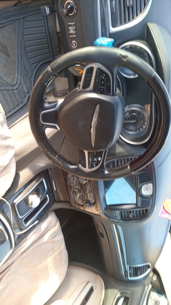 سلام عليكم أوباما 2018 اصل رقم بغداد دولي  تحويل باسمي السياره بيه ضربه جاملغ وبنيد وتصليح مقدمت البرانكيتات اماميه السياره حداديه 70 ٪ تبريد تدفئه السياره صبغه حلوه مثل ماتشوف أحله من الصور الاستفسار اتصل على رقم ***********
***********  السعر 195 بيه مجال حك الجيه مكاني ناصريه الرفاعي
