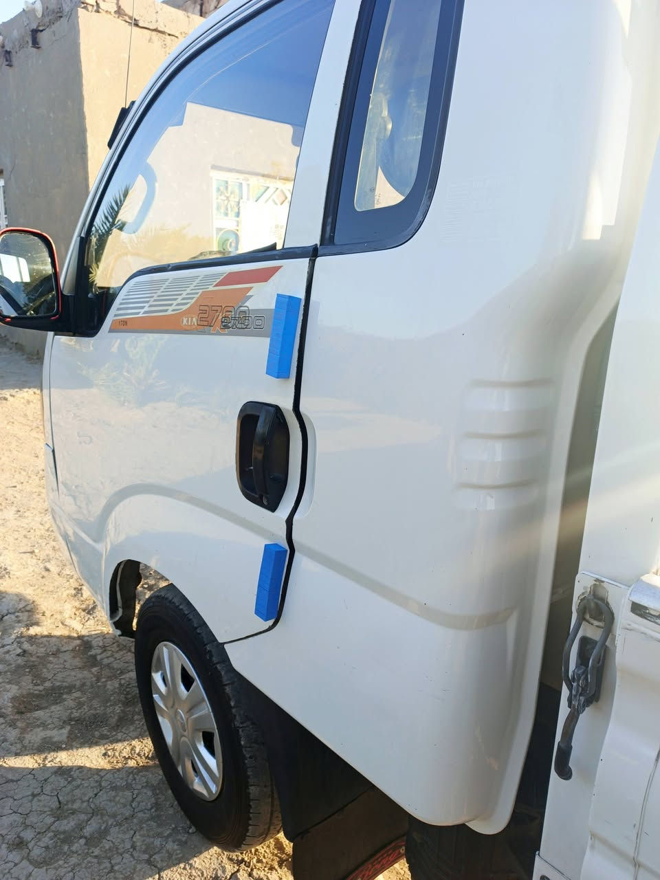 سيارة كيه حمل للبيع 2016 رقم قادسيه مكفولة سنويه 2028 محرك كير اكسن تبريد ثلج على سويج حداديه خير من الله تخم تايرات كهربائيات كله شغاله شاصي كفاله سياره جاهزة كبل لشارع مكان بابل شراي يتصل لاثير أبيه واتساب *********** ولاسيا***********
