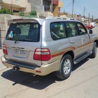 مراوس فقط السيارة بسمي موديل 2000 الاتصال على الرقم هذا 07719076079