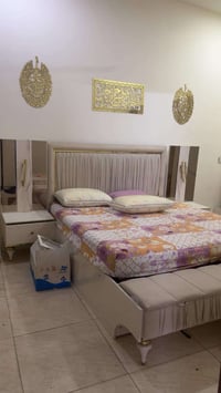 سرير تركي • نظيف ٩٠%