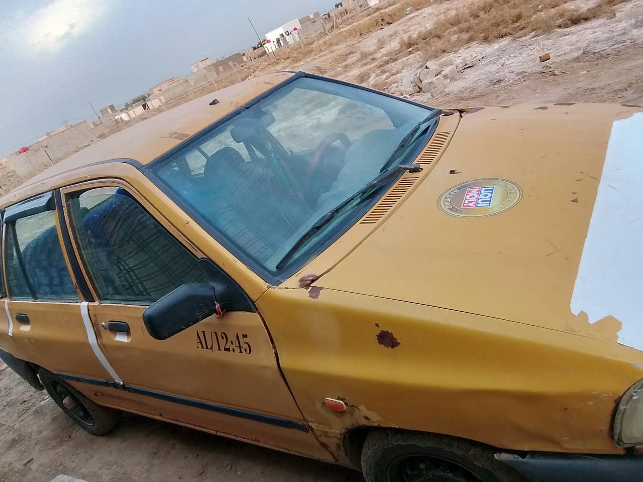 سلا عليكم شباب سياره للبيع موديل 12 سيار خير من الله مصفره هيه غرامت سعر بلش ***********
