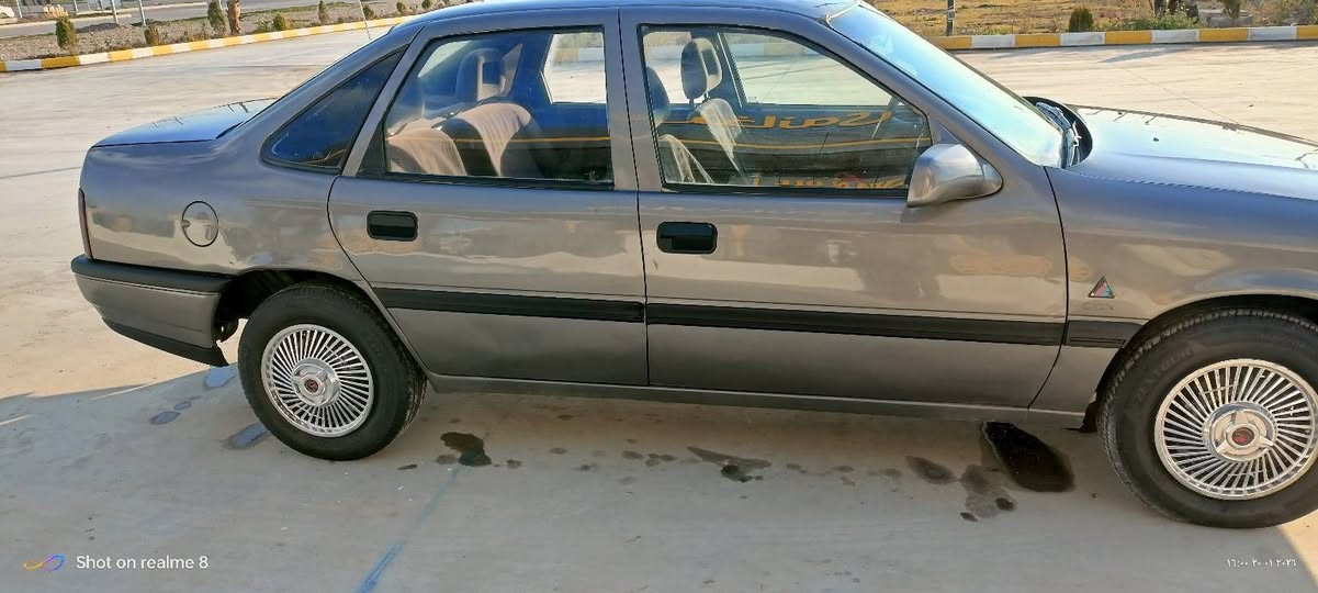 اوبل فكترا موديل1990 إسلاميت بدون ضربه سياره مابيها اي نواقص من دعاميه للدعاميه ابشرط تحويل وغرامات كير محرك ابشرط محرك 16 قايش عريض كير عادي مكينه لا صرف ولا بخار كهربائيات كلها شغال سعر 37  سياره مال بيت العنوان كلار
***********
