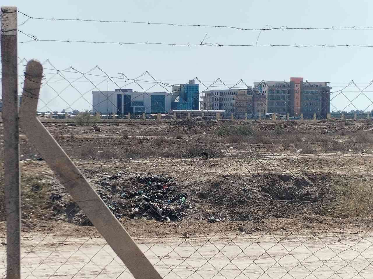 السلام. عليكم. قطعه. ١٢٥٠.متر.لبيع.قرب.جمعت.الحله.وجه.٥٠.نزال. الشارع. العام. ١٥٠.متر.. مكلف. بلنشر. ***********....***********
