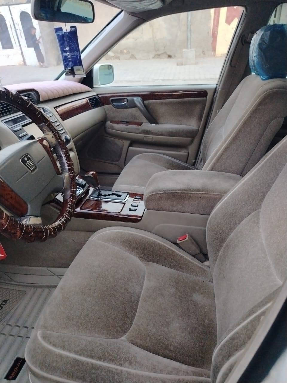 سلام عليكم بيع مستعجل ملكه 2003 مكفول كفاله عامه فول مواصفات رقم كركوك  مدفوع كمرك وضريبه وقرص باقي بس ترقيم فقط شرط مكان سياره نجف السعر 115وبيها مجال بصيط تفاصيل  أكثر اتصال ع رقم ***********
