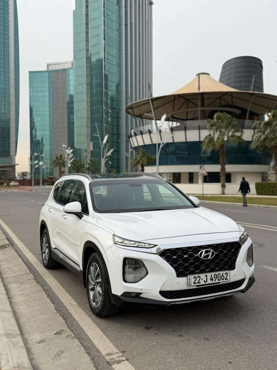 السلام عليكم 
هونداي سنتافيا 2019
خليجي
بصمه
كشنات كهرباء
3 قطع تبريد
تبريد بيانو
بكلايت لد
لد نهاري
مري شفط
4 سلندر 
داخل قرميدي
شاشه حساسات اماميه وخلفيه
وبعد بيها موصفات
بيها صبغ القماره مزلغ وحطيت  فابلون اسود فوكاها
وبيها الباب الي وره صدر بارد
سونار موضح
السياره كير محرك بلادي ممفتوح
رقم اربيل تحويل ثاني يوم
السعر 177 وبيها مجال حك الجيه
مكاني بغداد ⚠️
*********** بغداد, العراق
