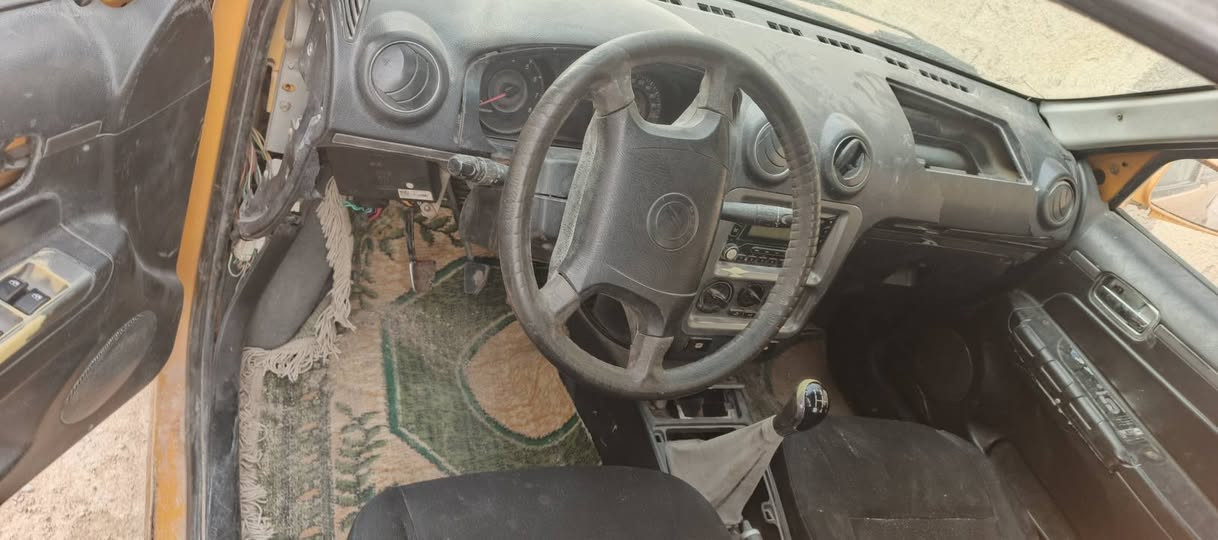 سلام عليكم سياره سكي لبيع سياره بيع كوم حديد سياره تمشي بس لقاعده مال لكلج طكت ابيع هل موجود سياره شغاله مكينته وراعيه ماندله سعر 750 الف *********** مكان كربلاء ما متوجد عل فيس
