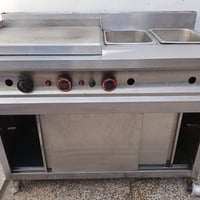 شواية بركر وقلاية حوضين كلها بقطعه وحده غازيه قياسه 120*65 والارتفاع 9...