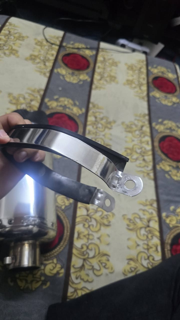 سلام عليكم  صالصنه رياضي جوكر على اي دراجه درهم سعر ٤٠ وبيها مجال الطيبين رقمي *********** مكاني بغداد الحرية
