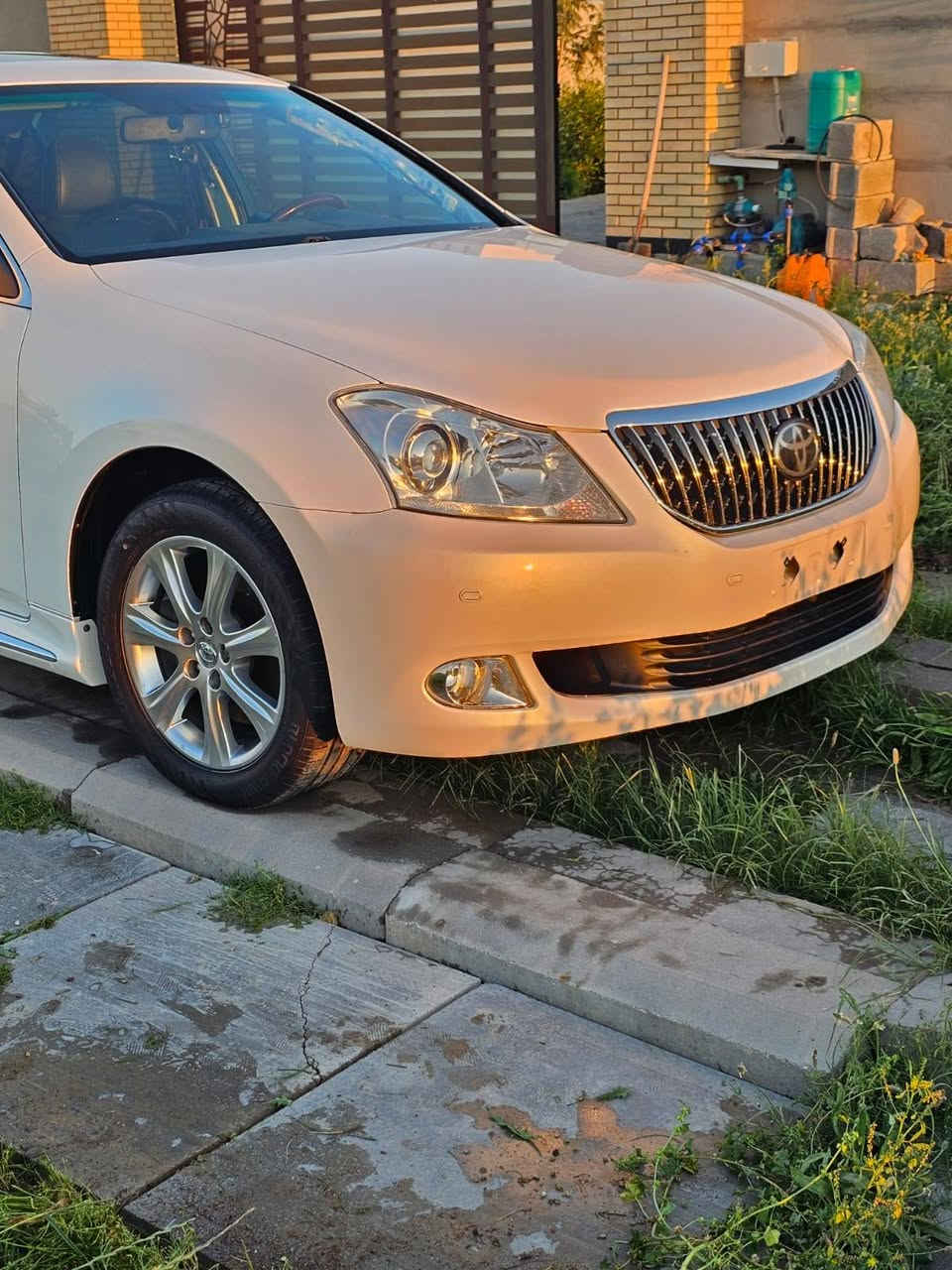تويوتا كراون ماجستا 2010 كاملة المواصفات، ( مدفوع كمرك فقط تسجيل ) كفالة عامة حتى من الفتحة، تحوير نجف فوك وجوه، مفحوصة بغداد وياهه سيارة تسقيط جاهزة، ماشية 94 ألف كيلومتر.... السعر 175  .وبيها مجال للأستفسار رقم صاحب السيارة...
تويوتا كراون ماجستا 2010 كاملة المواصفات، ( مدفوع كمرك فقط تسجيل ) كفالة عامة حتى من الفتحة، تحوير نجف فوك وجوه، مفحوصة بغداد وياهه سيارة تسقيط جاهزة، ماشية 94 ألف كيلومتر.... السعر 175  .وبيها مجال للأستفسار رقم صاحب السيارة...
***********
 .***********
