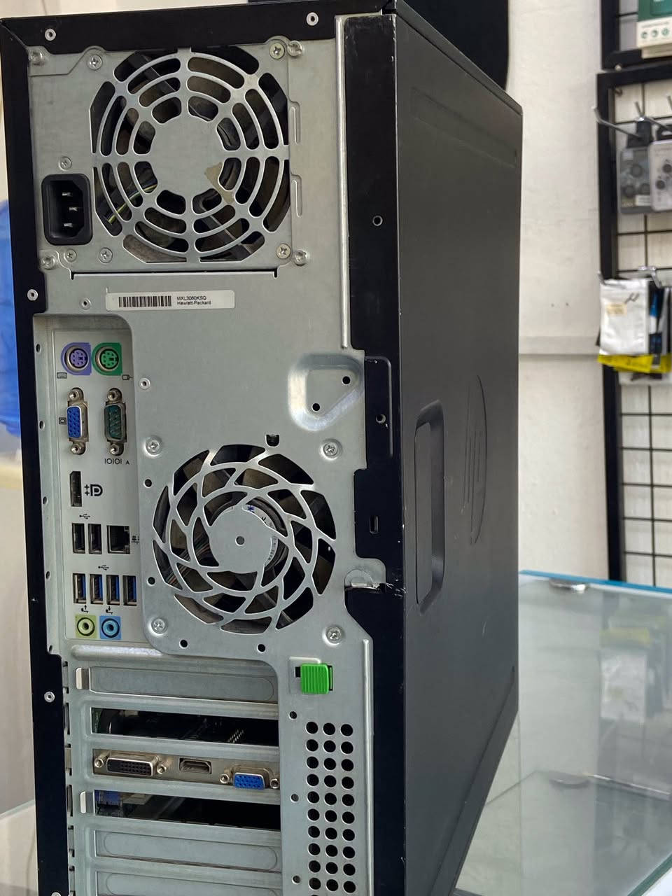 حاسبات للبيع عدد 2
التفاصيل والمواصفات داخل الصور 
أي تفاصيل ثانية تفضل خاص 
سعر الوحدة : 75,000 الف وبيهن مجال ان شاء الله 
العنوان : بغداد - مدينة الصدر


**إذا كنت صاحب هذا الإعلان وتريد حذفه لأي سبب، رجاءا أرسل رسالة إلى الدعم الفني**