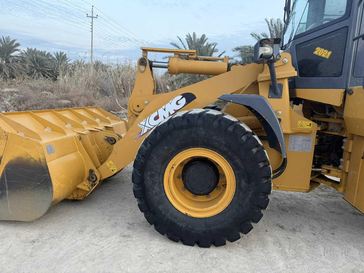 سلام عليكم شفل زت ال حجم 80 مديل 2020 مرقم ما مفتوح بي برغي
(سعر اربعه شداد وربعين ورقه )الاستفسار (***********) مكان البصره قضاء المدينه
