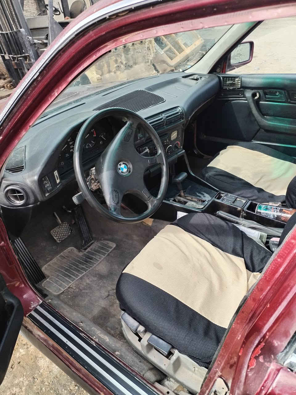 السلام عليكم BMW 520 مفتوح موديل ٩٠ بيع ومراوس حسب القناعة السعر ٤٠


**إذا كنت صاحب هذا الإعلان وتريد حذفه لأي سبب، رجاءا أرسل رسالة إلى الدعم الفني**