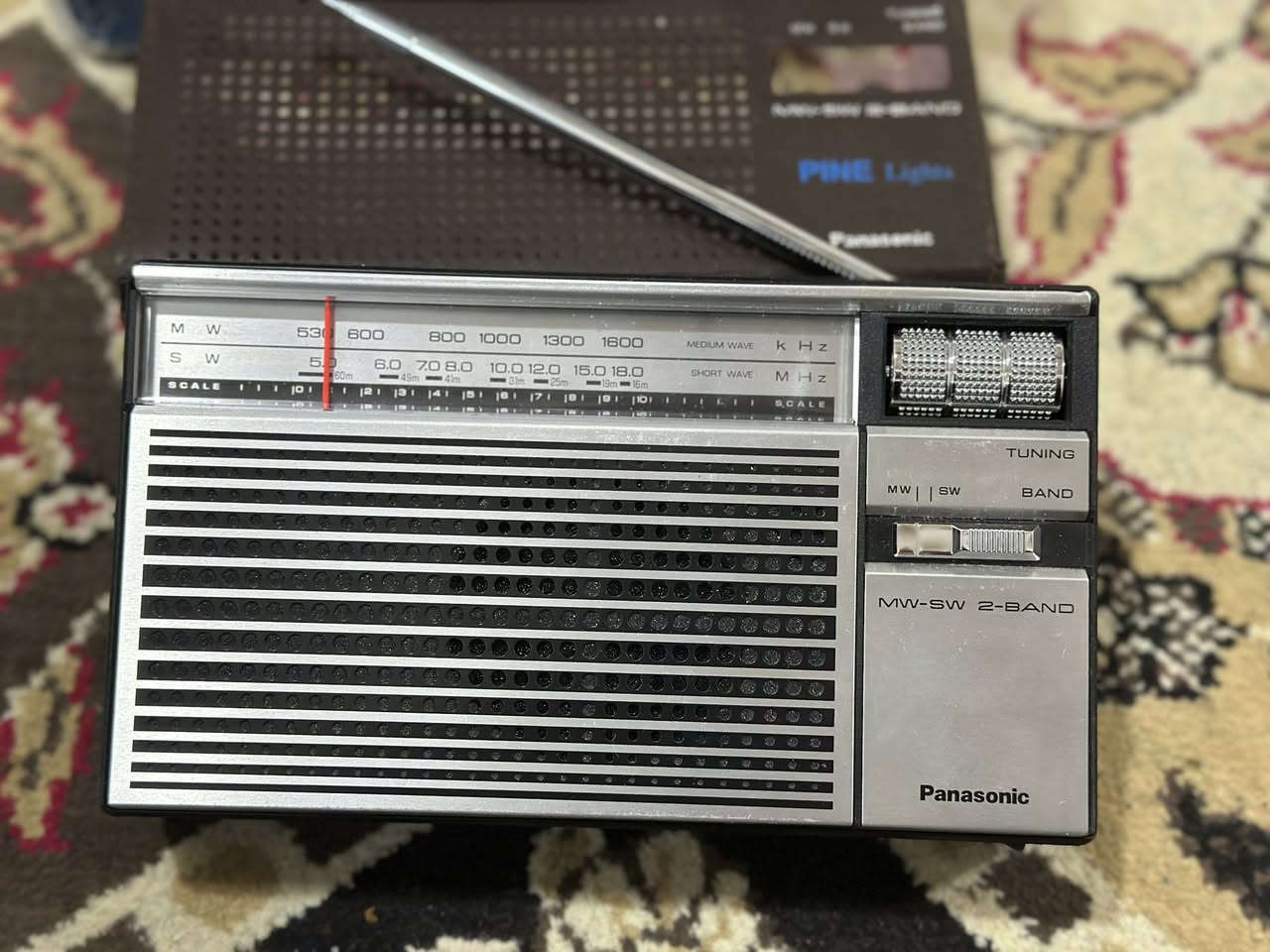 راديو بهل شكل السعر 50 الف بطاريه و كهرباء تشتغل
للحجز خاص


**إذا كنت صاحب هذا الإعلان وتريد حذفه لأي سبب، رجاءا أرسل رسالة إلى الدعم الفني**