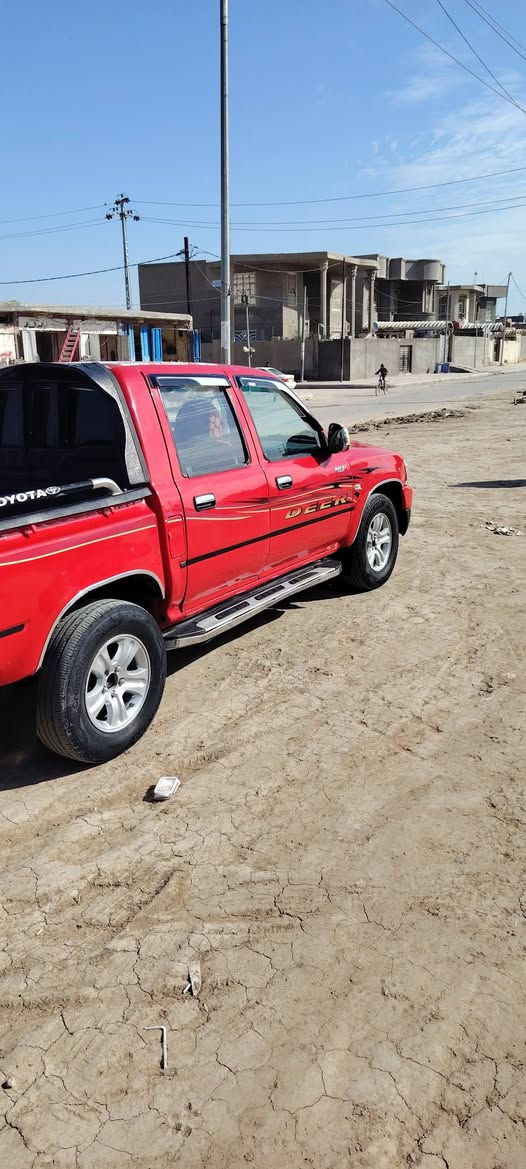 سلام عليكم دير للبيع موديل ٢٠١١ رقم قادسيه سنوية لغايه ٣١ بيه صبغ حزام بدون ضربه لجماليه فقط مكينه وكير وحداديه جديده تخم تايرات جدد الكهربائيات شغاله تبريد تدفئه شغال مكانه ديوانيه رقم ***********سعره ٥٠
