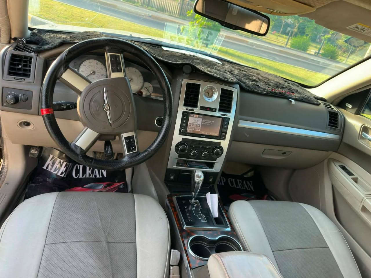 سلام عليكم للبيع  أو مراوي اوباما ٢٠١٠ بغدادبسمي مكينه٣٥٠٠ اصل  فتحه سلايت كشنات كهرباء مثبت سرعه سياره جاهزه مكينه وكير واكسل وتخم تاير وحداديه خلفيه اماميه جديده وتبريد جديد منضومه غاز  80 لتر بيها جاملغ صبغ وباب مبدل نفس اللون والهالات معمره السعر 110وبيها مجال بغداد ***********

