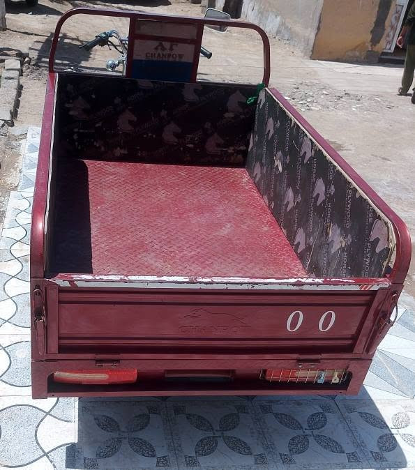 السلام عليكم للبيع ستوته موديل 2023 جمره جاهزه مكينه ما مفتوحه اصولي اوراق جاهزن رقم هاتف *********** مكان غراف السهلان
