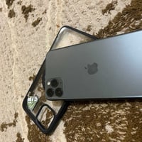 ايفون ١١ برو ماكس • ٢٥٦ • بطارية ١٠٠