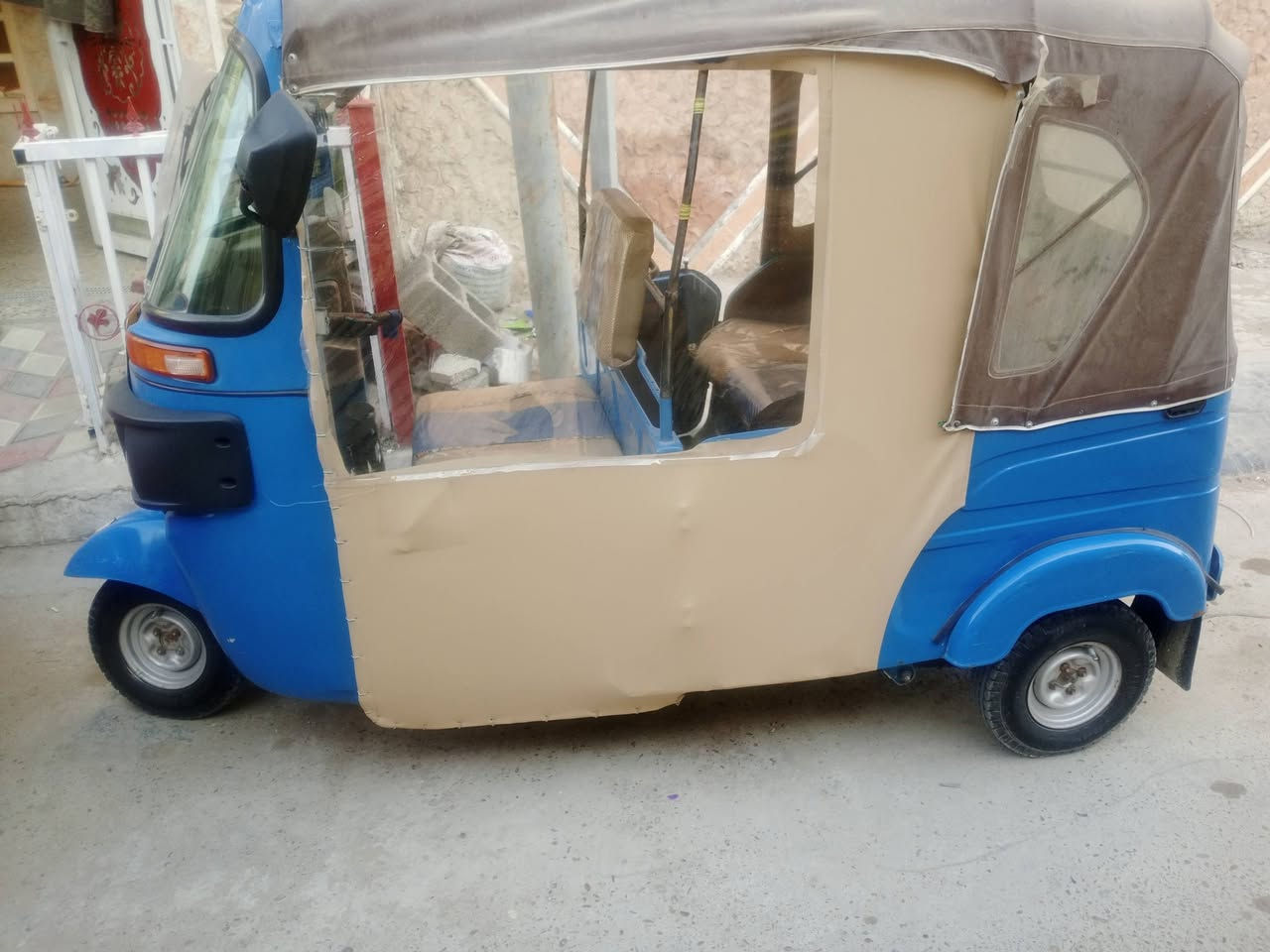 سلام عليكم تكتك 21 بشهر 12 مرقمه بسمي نظيفه كبل لشارع السعر 8 أوبيه مجال العنوان  الشعب شارع الصحه الاستفسار ***********
