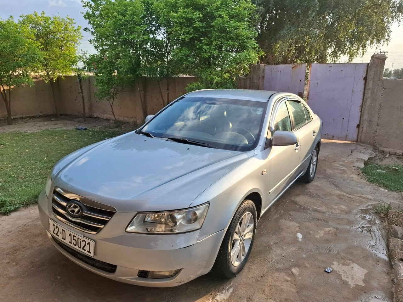 سلام عليكم ورحمة الله 
سوناتا 2007 وارد كوري خط واحد . رقم أربيل جديد سنويه جديده بأسمي . 
كفاله عامه من الضربه والصبغ فقط جراد بجاملغ واحد الأيمن 
جاهزه حداديه تبريد ويل كب جديد تايرات جدد 
ماشيه ١٦٠ حقيقي 
معروضه ب١٠٠ وبيها مجال . 
للاتصال . بابل ابي غرق 
خيط بخار بسيط بدون تنقيص بدون دخان.  
 *********** اتصال فقط مامتواجد عالفيس . مراوس بيع حسب القناعه
