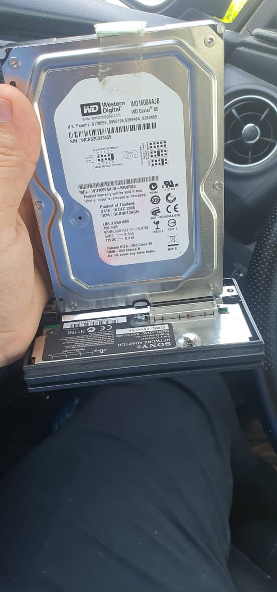 ادابتر بلي٢ مع هارد wd 160 كيكا اقوى نوع هارد  فارغ مابي العاب 
السعر ٣٥ الف


**إذا كنت صاحب هذا الإعلان وتريد حذفه لأي سبب، رجاءا أرسل رسالة إلى الدعم الفني**