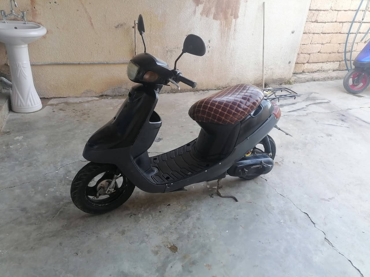 دراجه للبيع سعر190بي مجال للستفسار اتصل ع الرقم ***********
