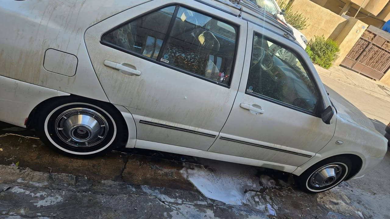 السلام عليكم
شيري ميرال 2014كفاله عامه 
تخم تايرخط ابيض 
كير مكينه مكفولات
حداديه صدر جديد
تبريد تدفئه مكفول
مكلف بلنشر ***********
السعر يم صاحب السياره التواصل واتساب
مكان السياره بغداد الحريه
