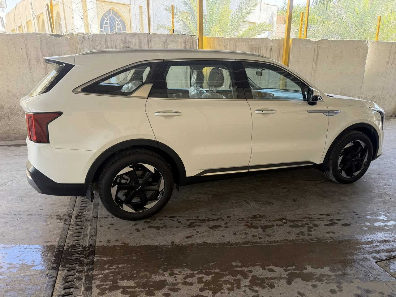 سورنتو 2024 خليجي
6 سلندر
عداد المسافة 18000 كيلو
مكفولة كفالة عامة 
فول عدا البنوراما
رقم بغداد
السعر 30800$
للاستفسار على ***********
