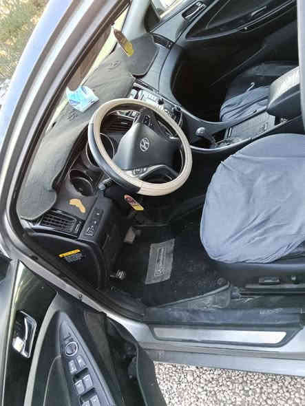 السلام عليكم للبيع أو مراوس
سوناتا 2011 فول مواصفات بانوراما
محرك ٢٤٠٠ دوش ٤ حساسات
بيها ٤ قطع صبغ بدون دواخل السعر ٩٥ 
 للأستفسار *********** واتساب
