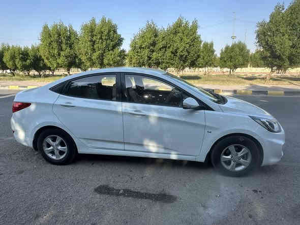 سلام عليكم 
اكسنت خليجي مديل ٢٠١٣ مكفول كفاله عامه 
للبيع ***********
