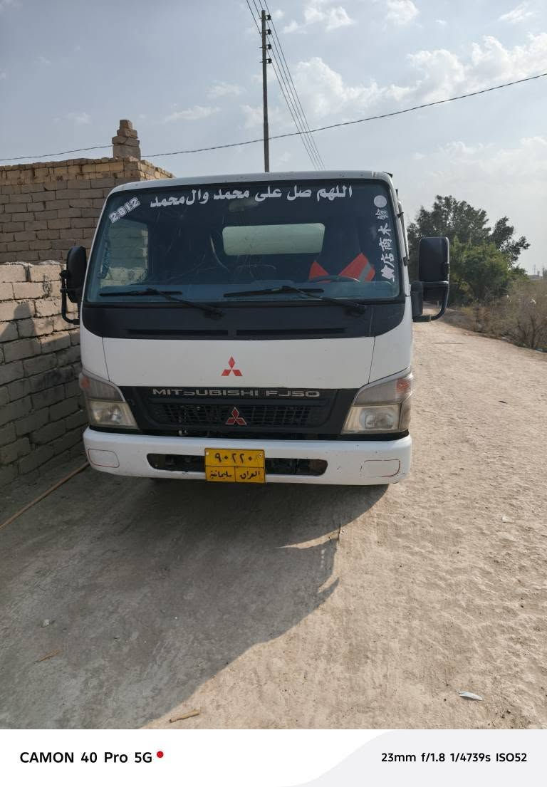 كنتر قلاب موديل ٢٠١٢ رقم شمالي بسمي تحويل أو وكالة مكفولة حادث وتبديل وصبغ سيارة جاهزة ربع ما تصرف عليها  ملاحظة السياره شاصي محور قلاب لتفاصيل أكثر الاتصال على الرقم *********** ناصرية, ذي قار
