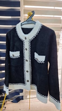 ملابس • مقاس M