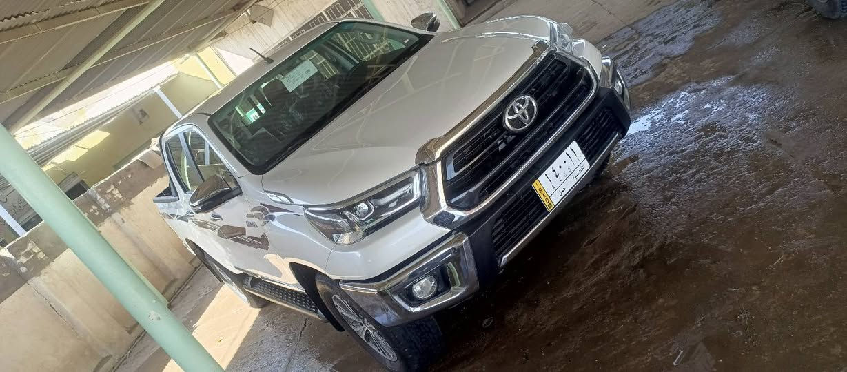 سلام عليكم
فور ويل 
 سعودي 
اوتوماتيك 
موديل 21 
بصمه 
تبريد كشنات 
تبريد قطعتين 
دبل سنتر لوك 
رقم قادسيه 
سياره جديده ومكفوله من ضربة صبغ تبديل 
السونار مرفق مع الصور 
المكان الديوانية 
السعر 305
بي مجال 
***********
