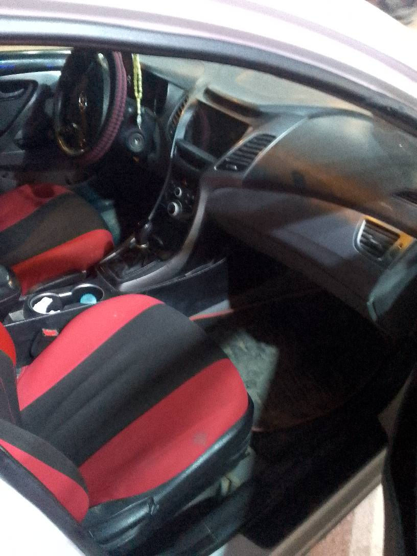 ‎النتره الفين و14 محدثه الفين و15 واريد أمريكي بيها قطعتين اتبديل مكينه وكير كفاله للبيع‎ النجف, العراق


**إذا كنت صاحب هذا الإعلان وتريد حذفه لأي سبب، رجاءا أرسل رسالة إلى الدعم الفني**