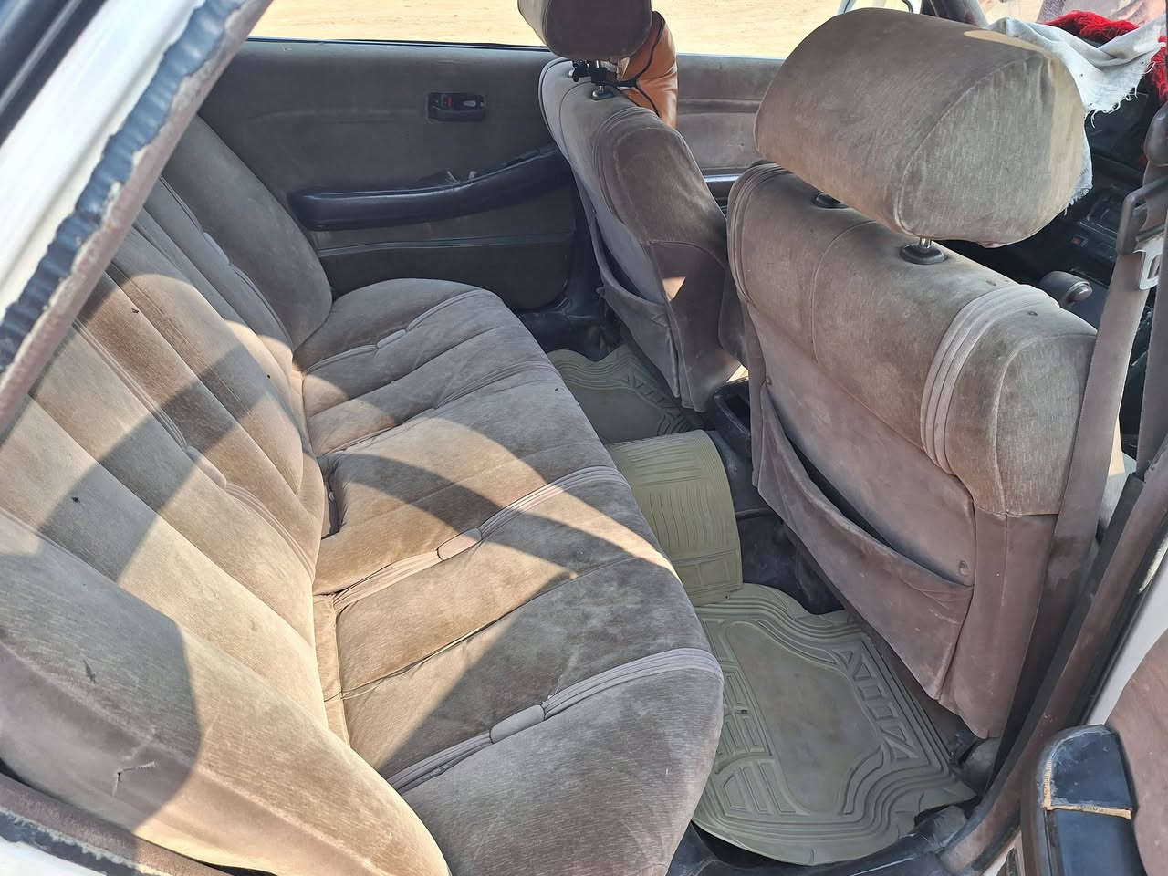 كرستا. مسطره مديل 1991مكينه ونجي  وكير خير من الله. السياره مكفوله من الضربه القويه والعيب الشرعي ونقل الجثه سياره جاهزه  كهربائيات كلها شغاله   رقم الماني بصره. بسمنه.  تحويل شرط  
سعرها 37 وبيها مجال للشراي 
مكانها سوق الشيوخ كرمة بني سعيد 
هذا رقمي بي واتساب  ***********
