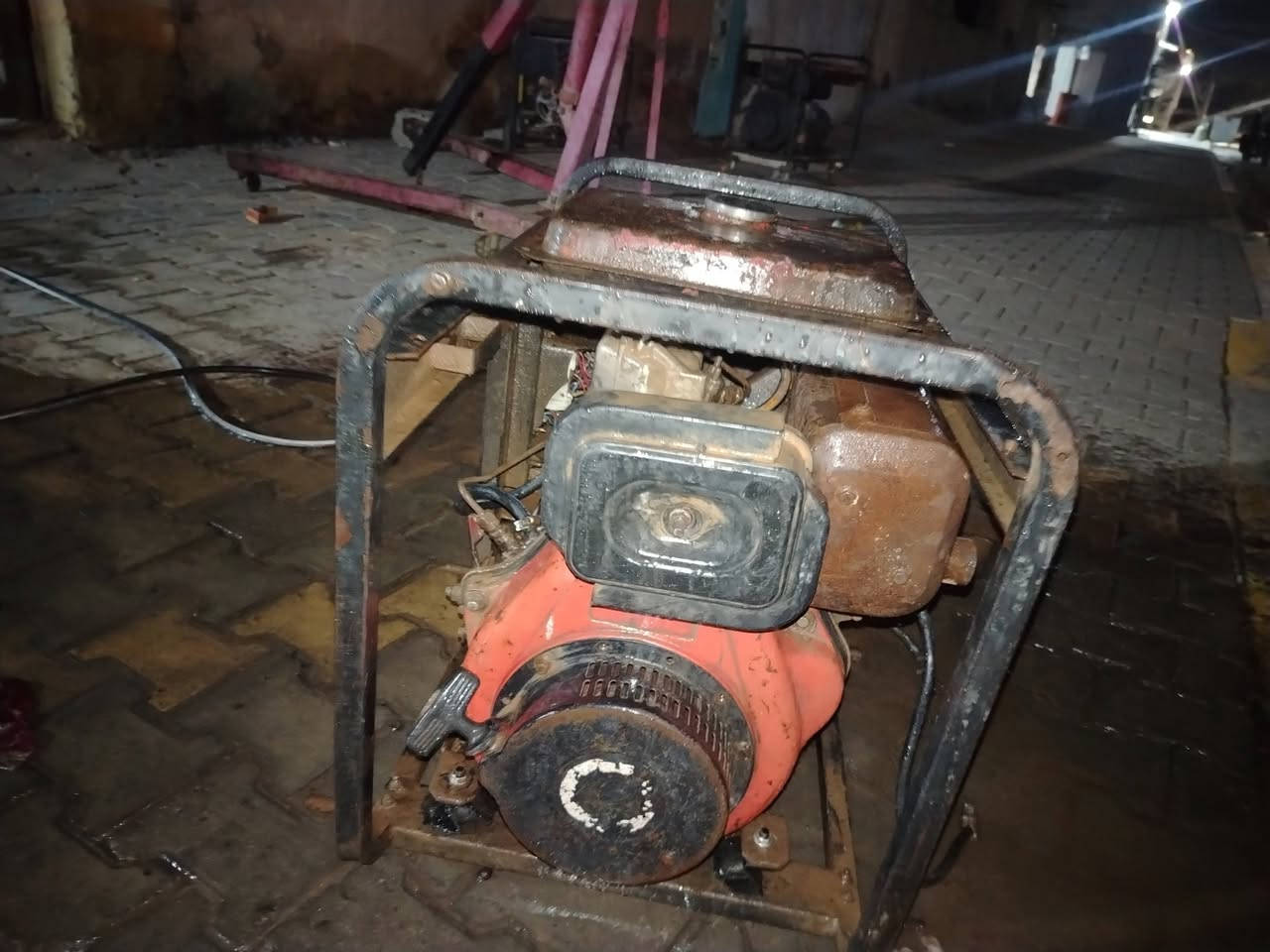 سلام عليكم مولده شغاله كامله
مكان لانبار  7812669591.    7770198433
