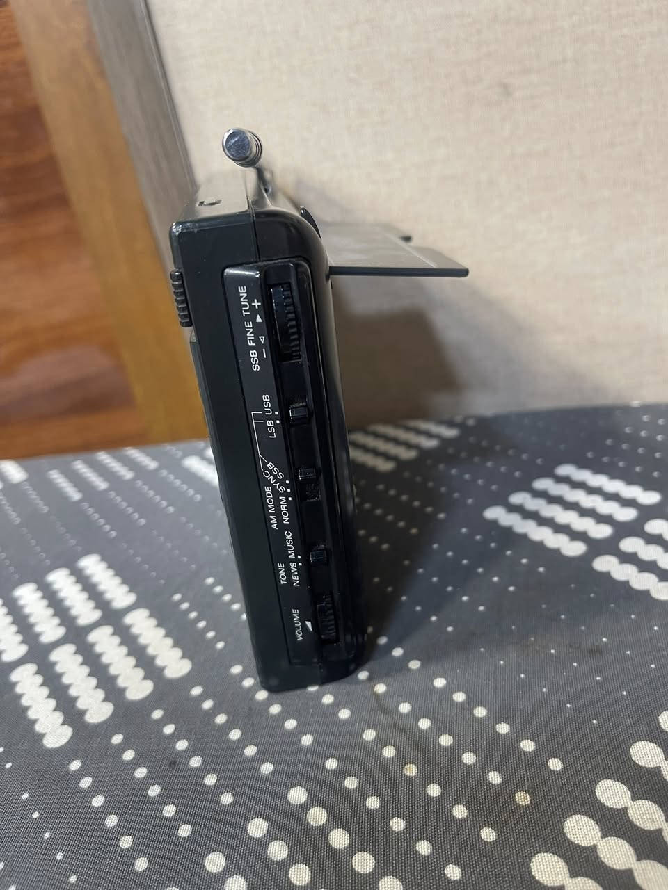 السلام عليكم عندي هذا الجهاز عارضه للبيع  جهاز جديد مع الحقيبة مالته  السعر 170 الف  المكان بغداد


**إذا كنت صاحب هذا الإعلان وتريد حذفه لأي سبب، رجاءا أرسل رسالة إلى الدعم الفني**