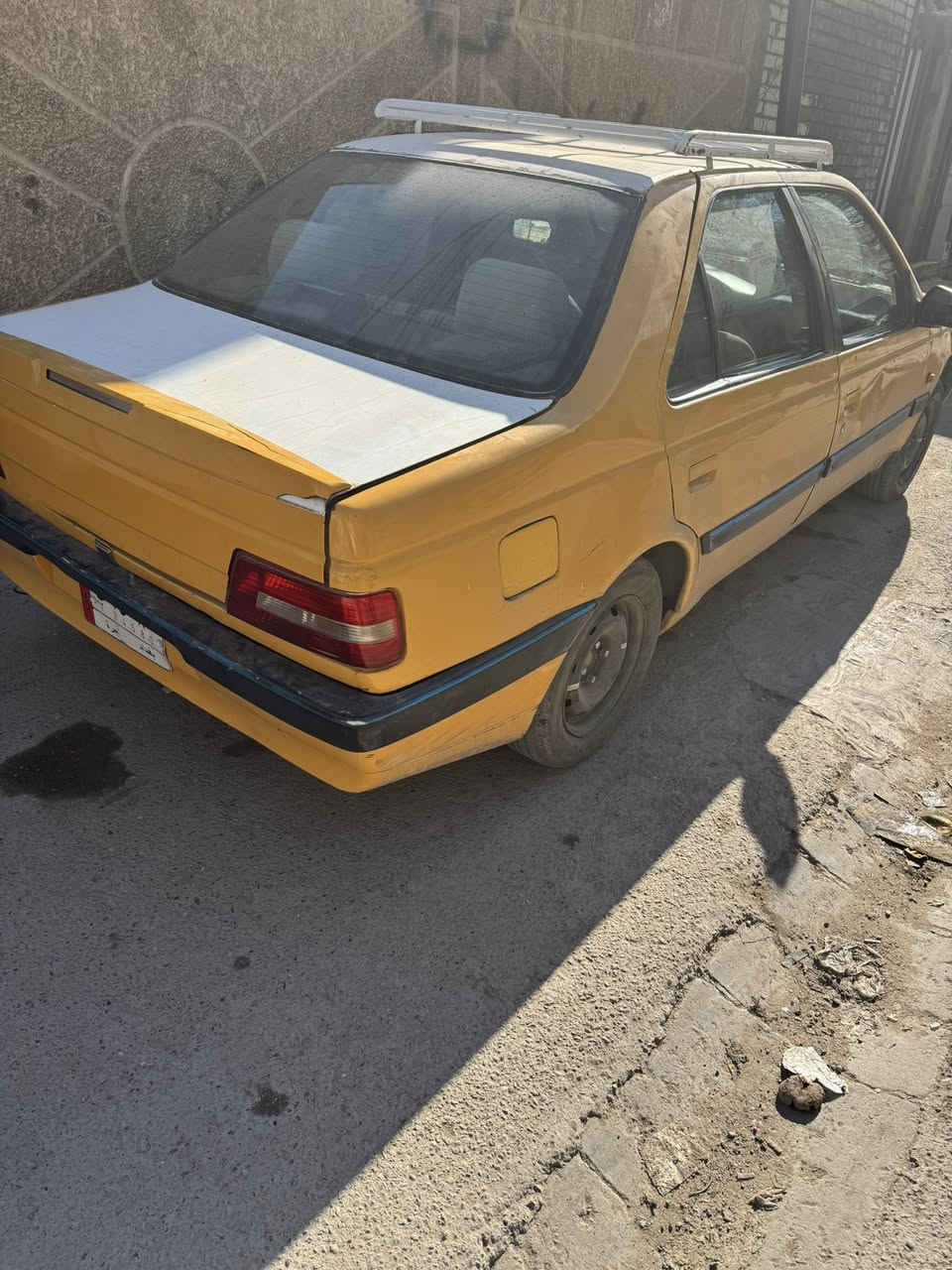 سلام عليكم بيجو لميس 2010للبيع مصبوغه حزام السياره حلوه مرتبه كير مكينه حلوات لا تنقصي ولا تبخير يرادلهى ترتيبات بصيطه مكاني بل مدينه الحبيبيه يم وليد ابو الكص السياره بسمي تحويل ثاني يوم السعر 23وبيهى مجال ***********
