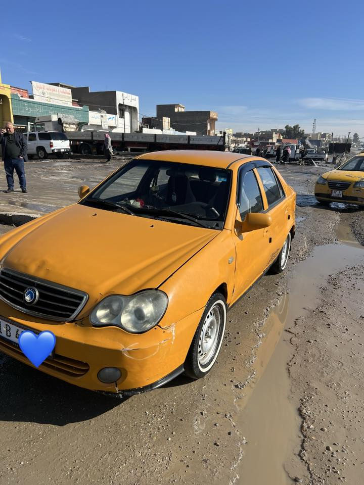 السلام عليكم سيارة سي كي 2012. شرط هئيه صفر غرمات صفر. سيارت باسمي ومثل ما واضحه بصوره 

السعر 38بيها مجال بسيط 
***********
