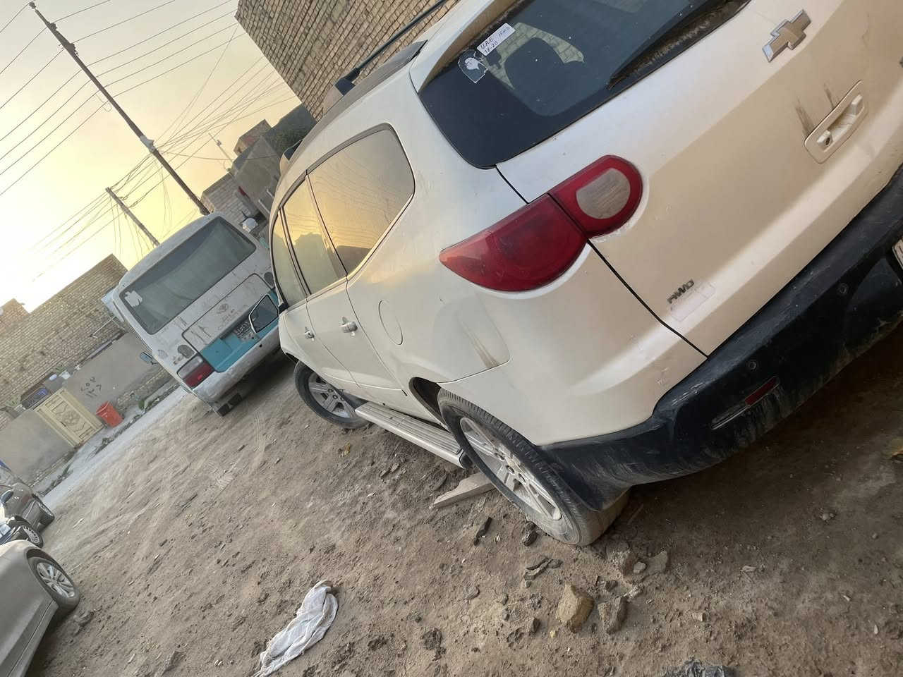 شوفر ليت اترفلس 2011 سياره  كشرها كلش حلو السياره عوزها مكينه ب 8اوراق سعر السياره 70 $ وبيها مجال قليل سياره نضيفه بشكل فول مواصفات فتحتين بانوراما 
مكان السيارة ناصريه قضاء الرفاعي ***********
