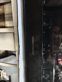 بي خلل • يظل عالضوء الأحمر