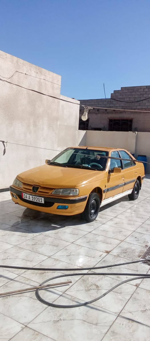 السلام عليكم سياره بيجو بارص مديل 12 كير مكينه حداده جاهزه رقم نكليزي سنويه لل30 هزه جديده دواخل جديده تبريد شغال عارضه ب30 وبيه مجال كلش بسيط ***********
