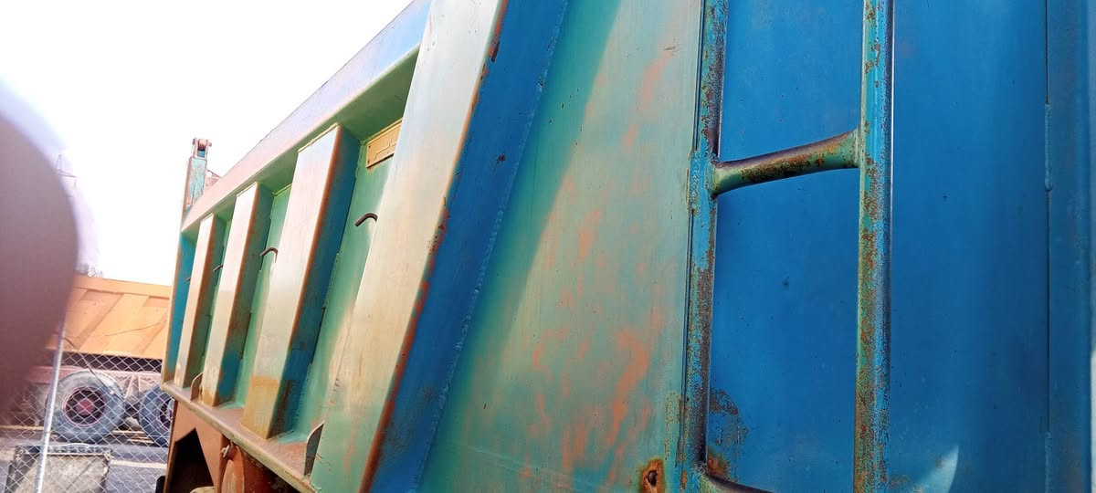 السلام عليكم سياره للبيع موديل 80رقم ديالئ بسمنه مكاني بغداد رقمي لاستفسار ***********
