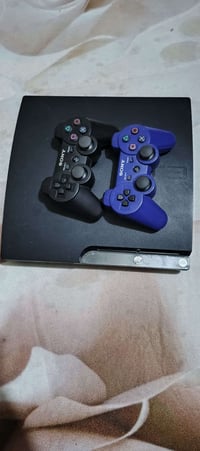 بلي 3 للبيع شغال تجي تفحصة ويا ملحقاته بي 15لعبه سعر 90الف وبي مجال لل...