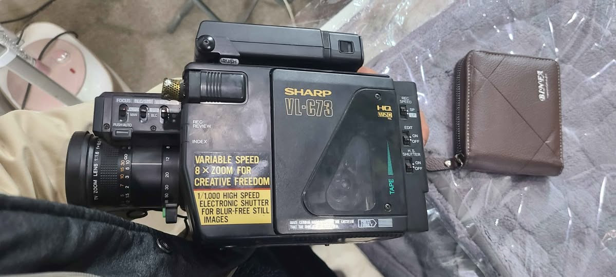 Model: Sharp VL-C73 (Made in Japan) السليمانية, العراق


**إذا كنت صاحب هذا الإعلان وتريد حذفه لأي سبب، رجاءا أرسل رسالة إلى الدعم الفني**