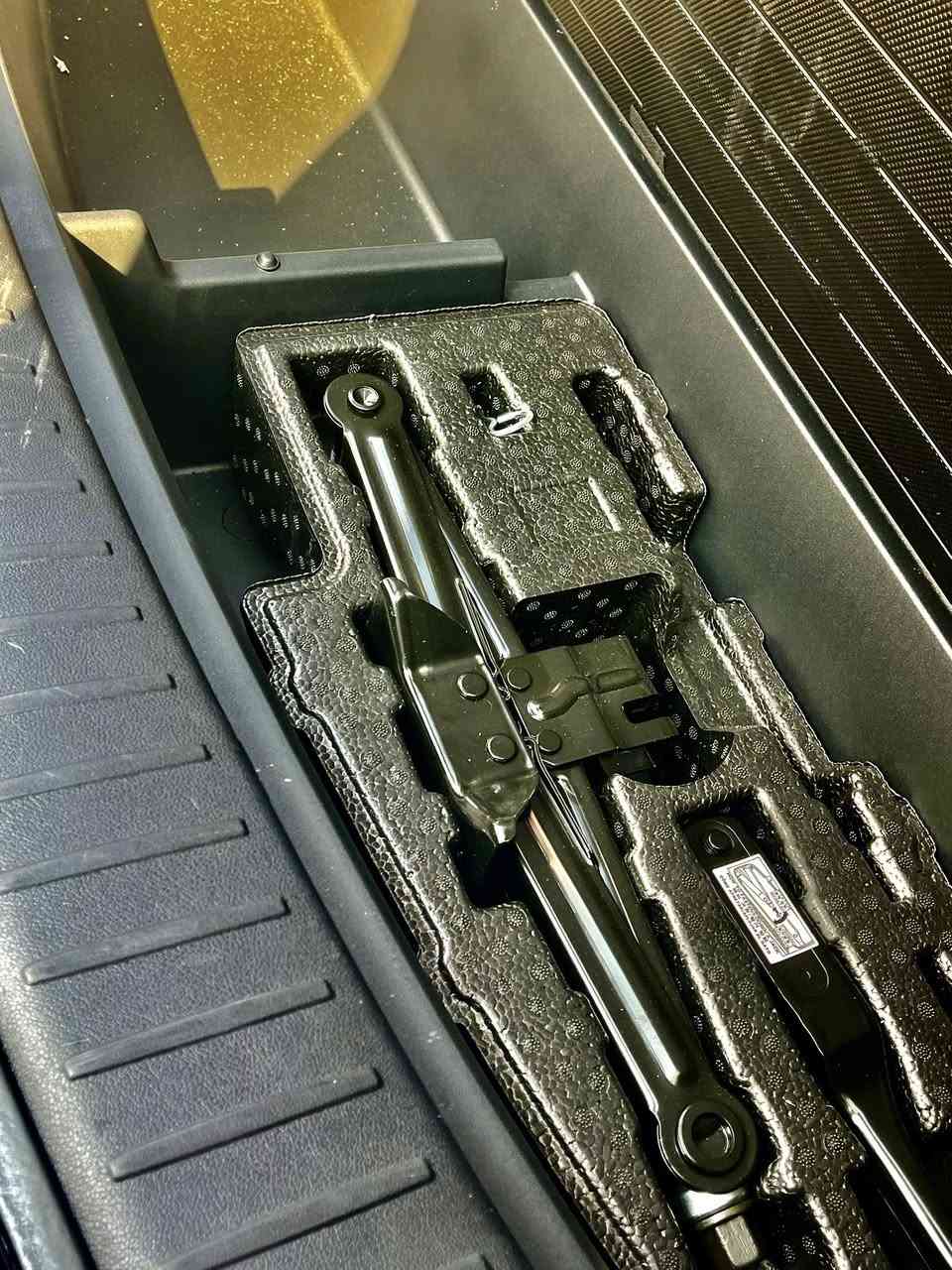 سلام عليكمً سورنتو مديل 23  ماشيه ٣٥ فووول وارد أمريكي سياره تراي زيرو  مريكي  مكينه ٢٥٠٠  بغداد بلديات. *********** او مراوس اقل من سعرهه  ( ‭٠٧٧٦ ٥٧١ ٨٠٩٠‬
