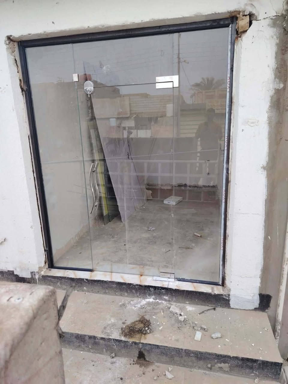 تنفيذ كافه اعمال الزجاج 10ملم والالمنيوم الحديث
والكيرتن والمقسى
للاستفسار الاتصال على
***********
***********
