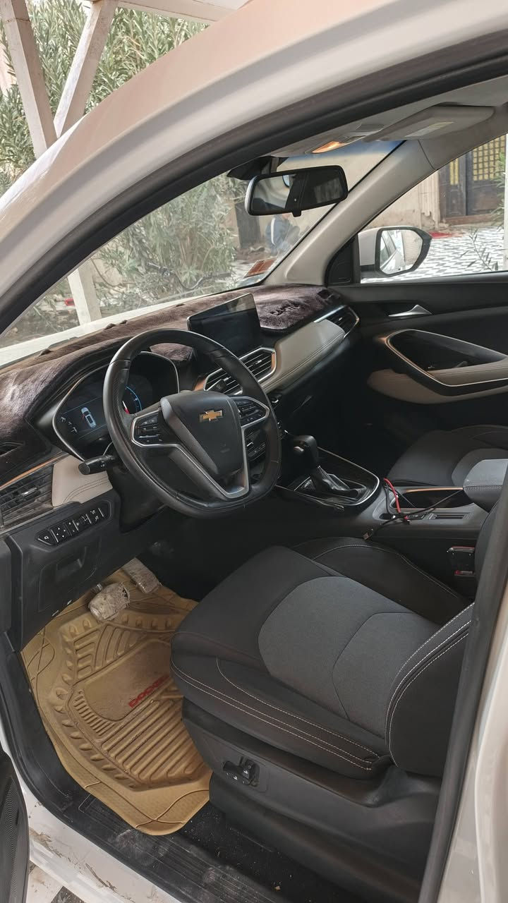 سلام عليكم لبيع شوفرليت كابتيفا مديل 21 مكفوله كفاله عامه ماشيه 50لف سياره فول موصفات بنرامه مري شفط كشنات كهربائية سياره هواي بيه موصفات رقم بغداد مداور ثاني يوم سعر 160 مكان سياره ناصريه مركز  ***********مروس عادي روس
